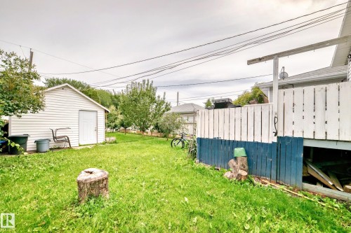 13111 65 Street, Edmonton, AB - Outdoor
