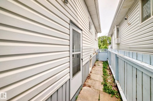 13111 65 Street, Edmonton, AB - Outdoor With Exterior