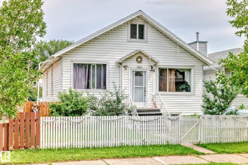 13111 65 Street, Edmonton, AB - Outdoor