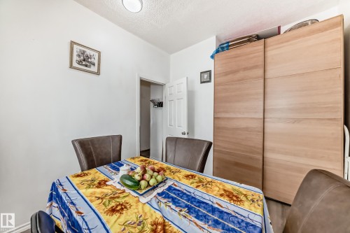13111 65 Street, Edmonton, AB - Indoor Photo Showing Dining Room