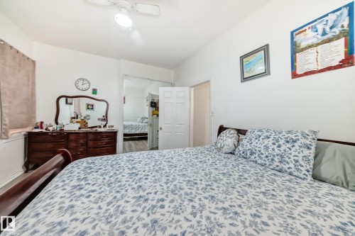 13111 65 Street, Edmonton, AB - Indoor Photo Showing Bedroom