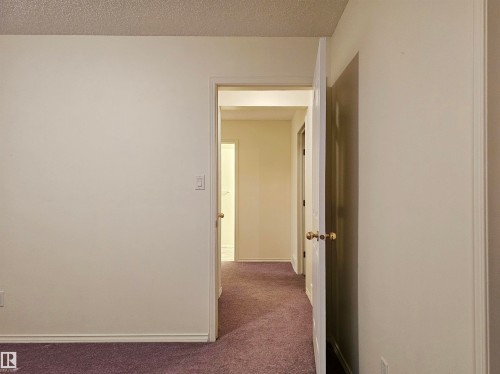 27 Edward Way, St. Albert, AB - Indoor Photo Showing Other Room