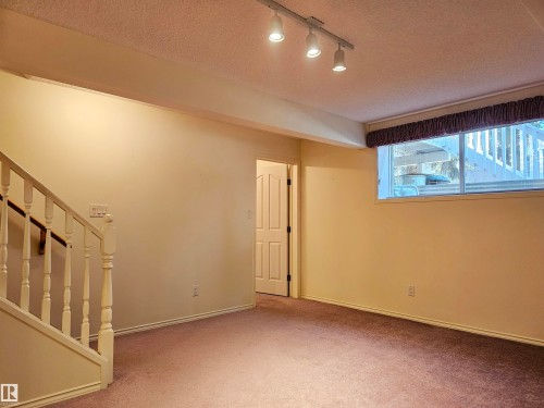 27 Edward Way, St. Albert, AB - Indoor Photo Showing Other Room