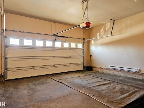 27 Edward Way, St. Albert, AB - Indoor Photo Showing Garage