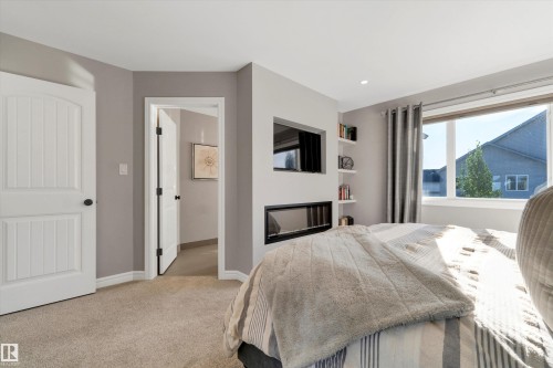 17437 5A Avenue, Edmonton, AB - Indoor Photo Showing Bedroom
