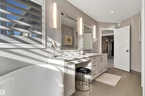 17437 5A Avenue, Edmonton, AB - Indoor