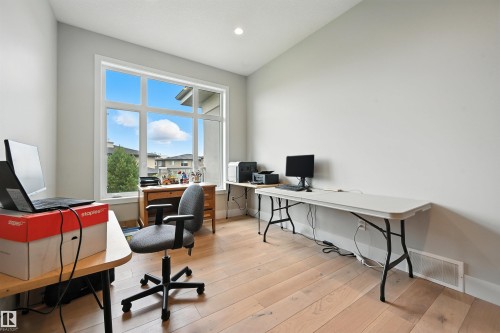 2620 Wheaton Close, Edmonton, AB - Indoor Photo Showing Office