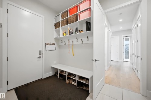 2620 Wheaton Close, Edmonton, AB - Indoor Photo Showing Other Room