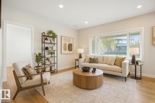 2620 Wheaton Close, Edmonton, AB - Indoor Photo Showing Living Room