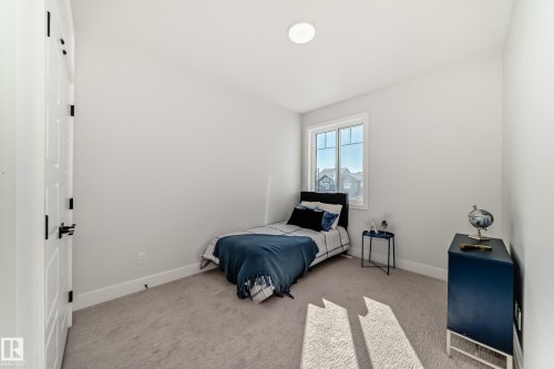 4 Edgefield Way, St. Albert, AB - Indoor Photo Showing Bedroom