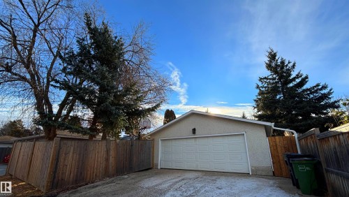 11744 37 Avenue, Edmonton, AB - Outdoor
