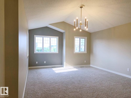 16707 18 Avenue, Edmonton, AB - Indoor Photo Showing Other Room