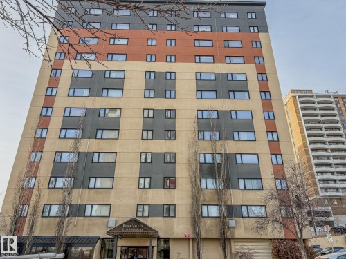 802 9710 105 Street, Edmonton, AB - Outdoor With Facade