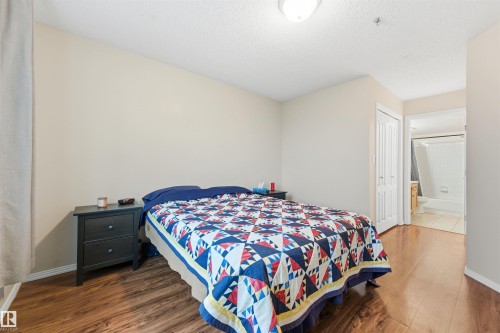 201 9640 105 Street, Edmonton, AB - Indoor Photo Showing Bedroom