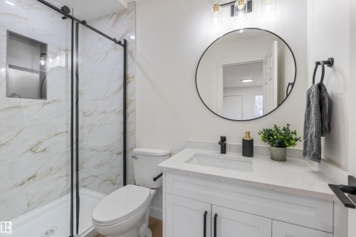106 81 Garden Road, St. Albert, AB - Indoor Photo Showing Bathroom