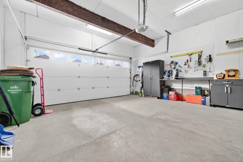 46 Snowbird Crescent, Leduc, AB - Indoor Photo Showing Garage