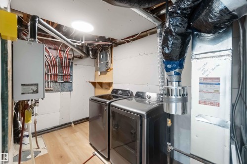 5907 137 Avenue, Edmonton, AB - Indoor Photo Showing Laundry Room