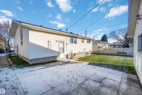 5907 137 Avenue, Edmonton, AB - Outdoor