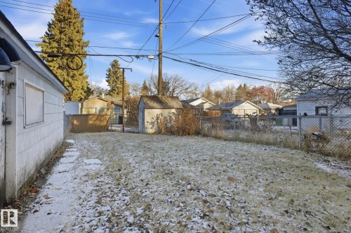 9734 71 Avenue, Edmonton, AB - Outdoor
