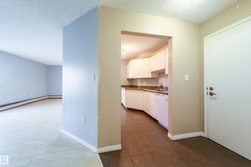 105 6310 101 Avenue, Edmonton, AB - Indoor