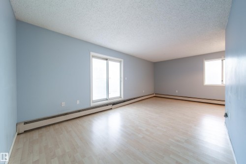 105 6310 101 Avenue, Edmonton, AB - Indoor Photo Showing Other Room