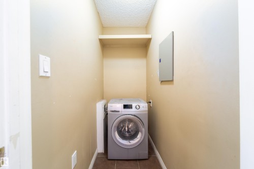 105 6310 101 Avenue, Edmonton, AB - Indoor Photo Showing Laundry Room