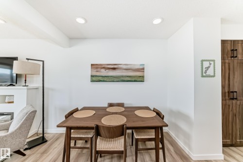 75 1203 163 Street, Edmonton, AB - Indoor Photo Showing Dining Room