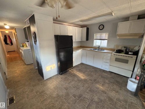 51 12604 153 Avenue, Edmonton, AB - Indoor Photo Showing Kitchen With Double Sink