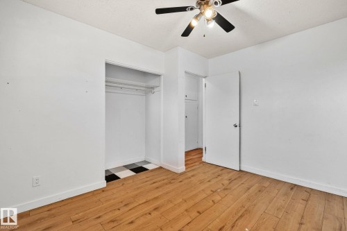 11055 157 Street Nw, Edmonton, AB - Indoor Photo Showing Other Room