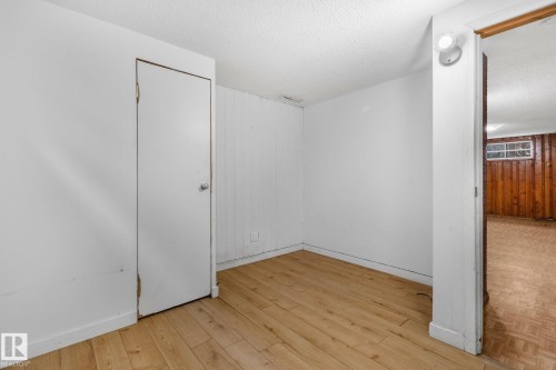 11055 157 Street Nw, Edmonton, AB - Indoor Photo Showing Other Room