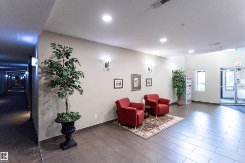 409 160 Magrath Road, Edmonton, AB - Indoor
