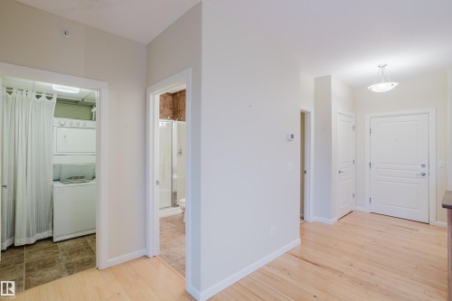 409 160 Magrath Road, Edmonton, AB - Indoor Photo Showing Other Room