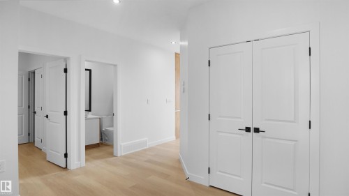 2 Axelwood Crescent, Spruce Grove, AB - Indoor Photo Showing Other Room