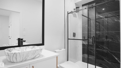 2 Axelwood Crescent, Spruce Grove, AB - Indoor Photo Showing Bathroom