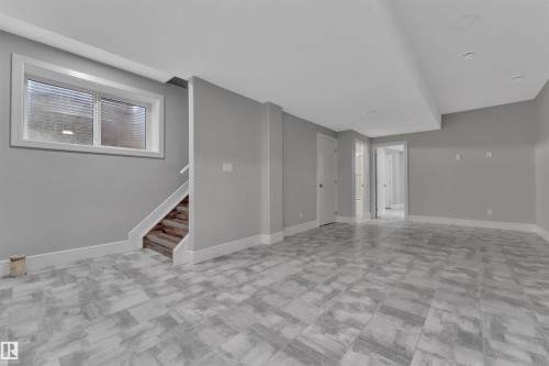9327 Connors Road, Edmonton, AB - Indoor Photo Showing Other Room