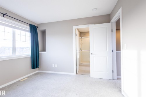 1150 Rosenthal Boulevard, Edmonton, AB - Indoor