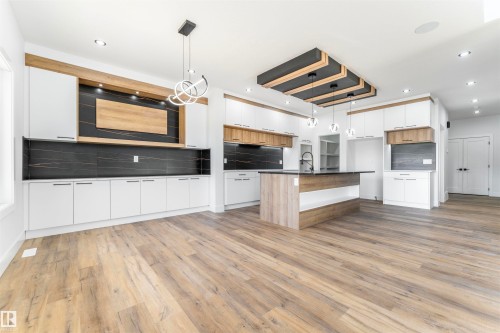 1780 Westerra Loop, Stony Plain, AB - Indoor Photo Showing Kitchen