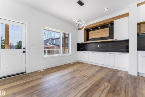 1780 Westerra Loop, Stony Plain, AB - Indoor Photo Showing Kitchen