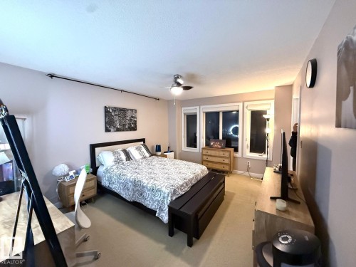 7 13215 153 Avenue, Edmonton, AB - Indoor Photo Showing Bedroom