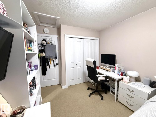 7 13215 153 Avenue, Edmonton, AB - Indoor Photo Showing Office