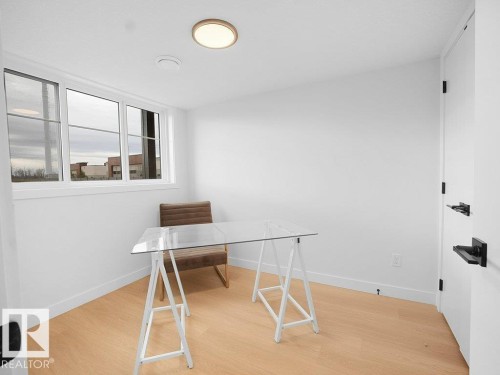 67 18120 28 Avenue, Edmonton, AB - Indoor