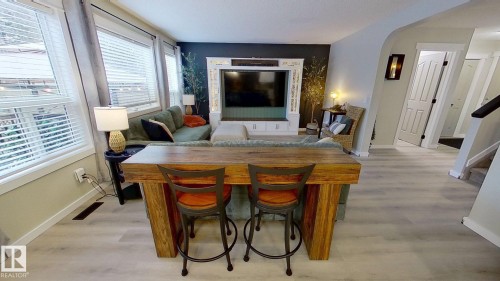 4118 29 Street, Edmonton, AB - Indoor