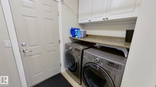4118 29 Street, Edmonton, AB - Indoor Photo Showing Laundry Room