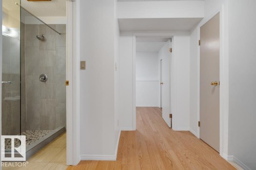 7344 190A Street, Edmonton, AB - Indoor Photo Showing Other Room