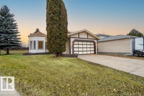 7344 190A Street, Edmonton, AB - Outdoor