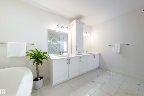 6204 67 Street, Beaumont, AB - Indoor Photo Showing Bathroom