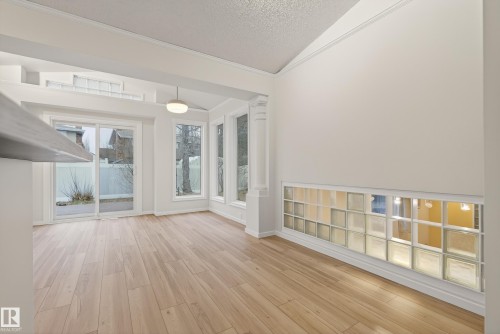 11151 26 Avenue, Edmonton, AB - Indoor Photo Showing Other Room