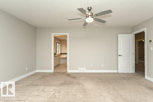 3198 Winspear Crescent Sw, Edmonton, AB - Indoor Photo Showing Other Room