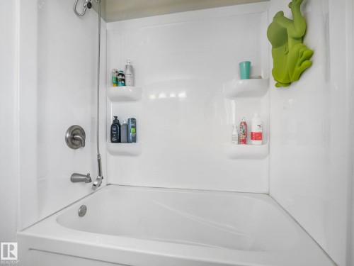 192075 Twp 535, Rural Lamont County, AB - Indoor Photo Showing Bathroom