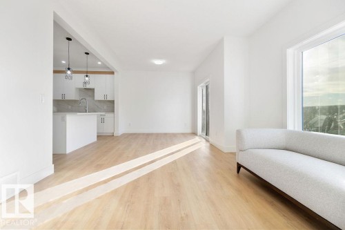 235 Linden Loop, Leduc, AB - Indoor